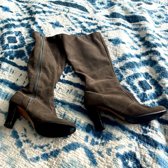 Deerskin trading post a Leather zip up knee-high boots - Picture 1 of 8